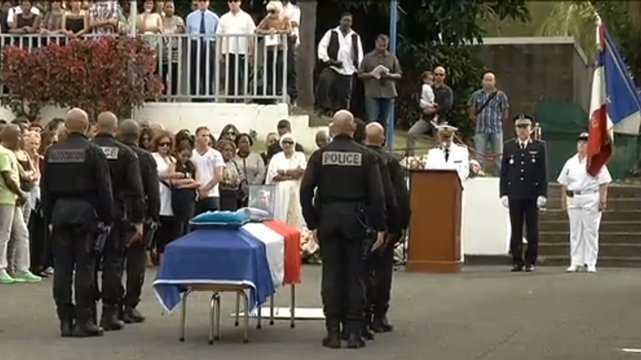 La cérémonie d’hommage au policier du GIPN décédé en mission