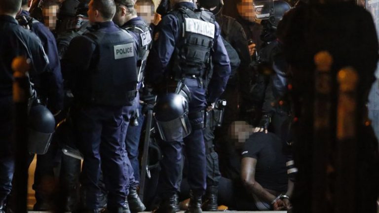 Bijouterie Cartier : les braqueurs se rendent après avoir libéré leur otage