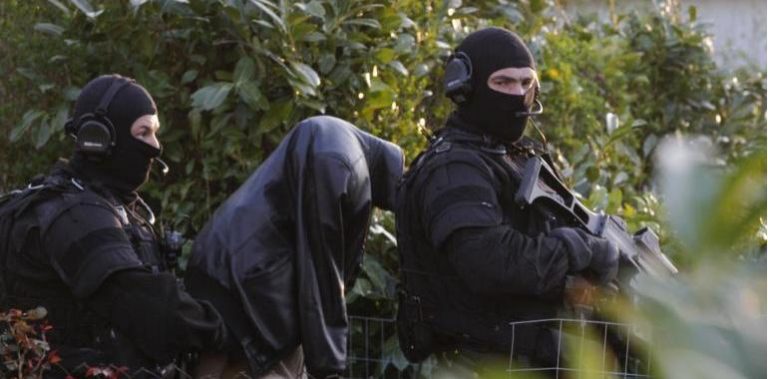 Lille-Sud : un policier tabassé, son arme volée et le RAID déclenché