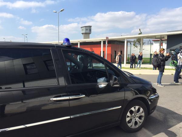 Prise d’otage à Vendin-le-Vieil : le directeur adjoint de la prison libéré “sain et sauf”