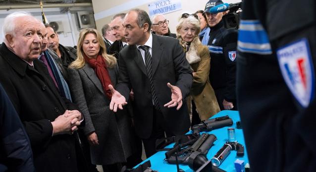 Marseille : le directeur de la police inflige une correction à ses agresseurs