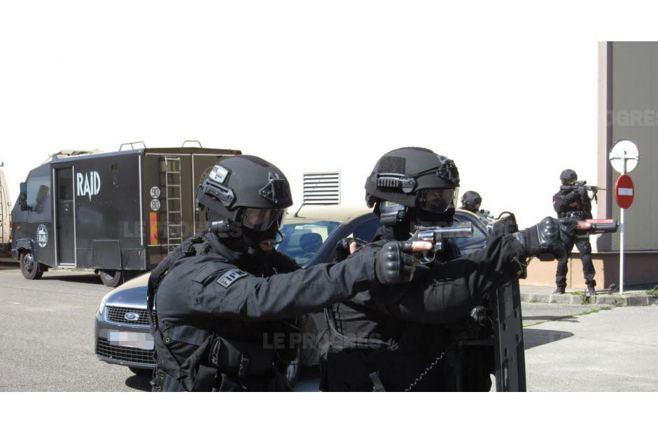 La police municipale et le Raid réalisent un exercice inédit en France