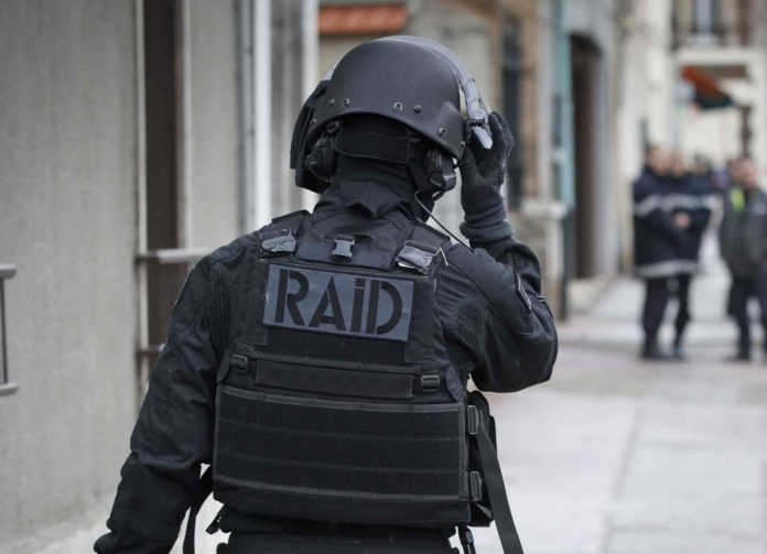 Terrorisme : trois interpellations dans l’Hérault