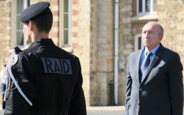 Bièvres : Gérard Collomb en visite dans les locaux du RAID