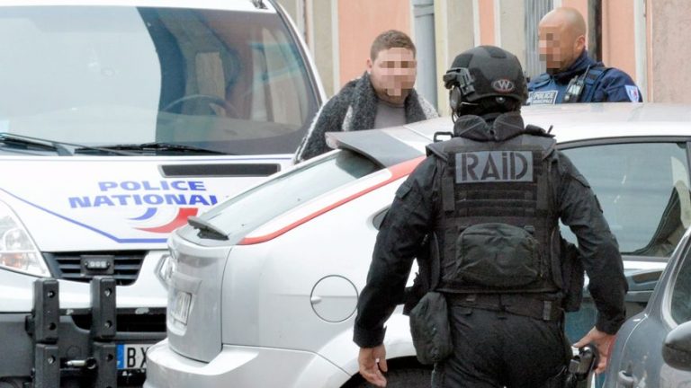 Un projet d&rsquo;attentat déjoué, deux hommes arrêtés samedi en Seine-et-Marne