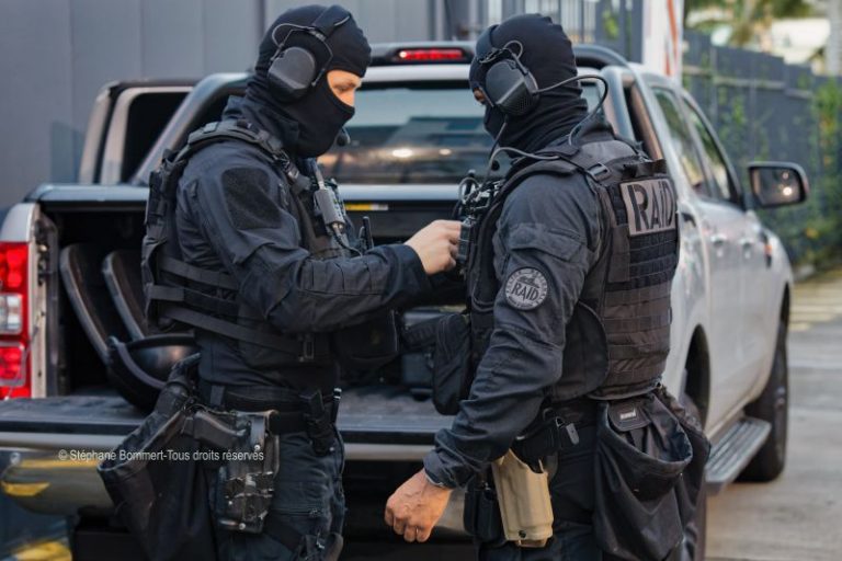 Istres : le RAID intervient dans un appartement du quartier du Prépaou