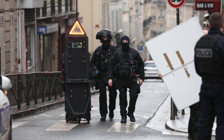 Paris : l’antigang mobilisée pour interpeller le forcené