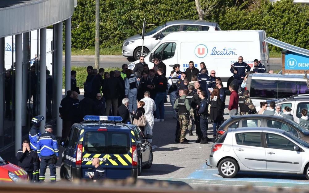 Attaques terroristes dans l’Aude: Trois morts, le suspect abattu… Ce que l’on sait de la prise d’otages à Trèbes
