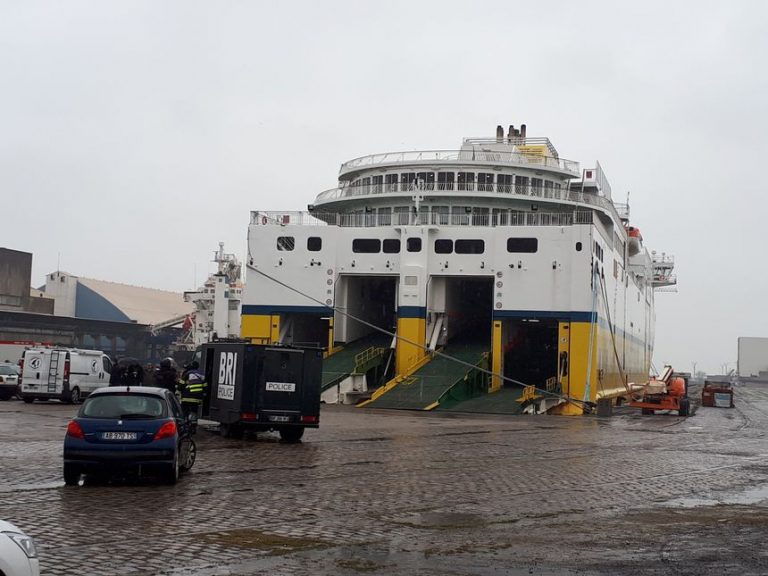 Simulation d&rsquo;attentat terroriste dans un ferry du port de Dunkerque