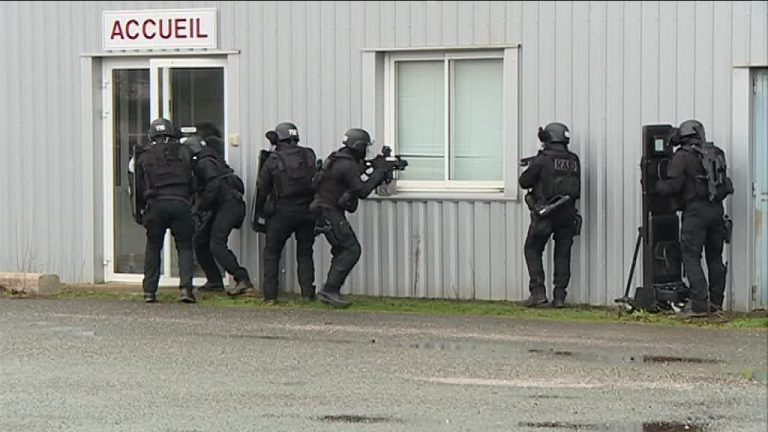 A l&rsquo;entraînement avec les policiers du RAID de Toulouse