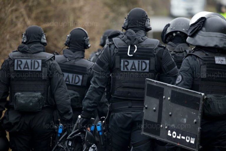 Opération du RAID près de Lille : le forcené s&rsquo;est rendu