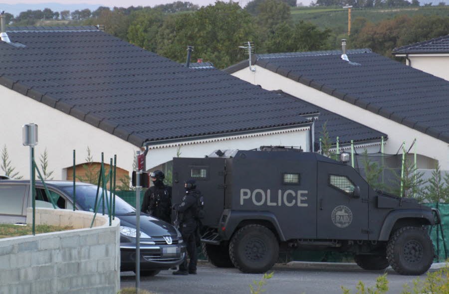Un trafic d’armes démantelé à Nantes et Angoulême