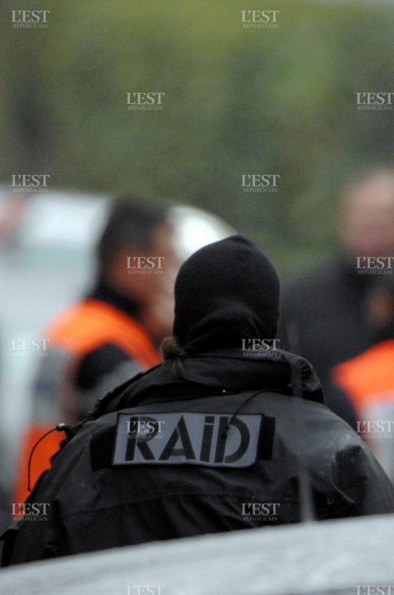 Coups de feu et intervention du RAID