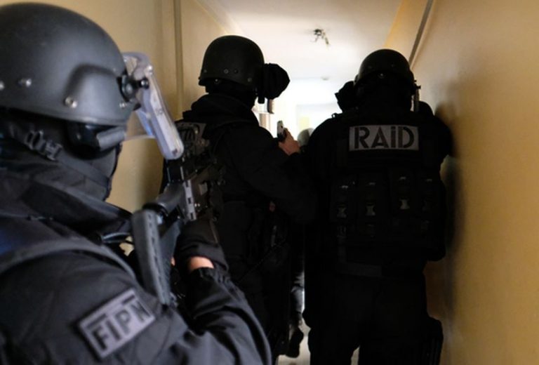 Nîmes : suspecté de viol et fiché S, il est interpellé par le RAID