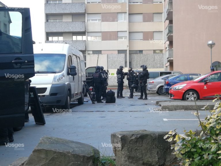 L&rsquo;homme retranché chez lui à Forbach maîtrisé