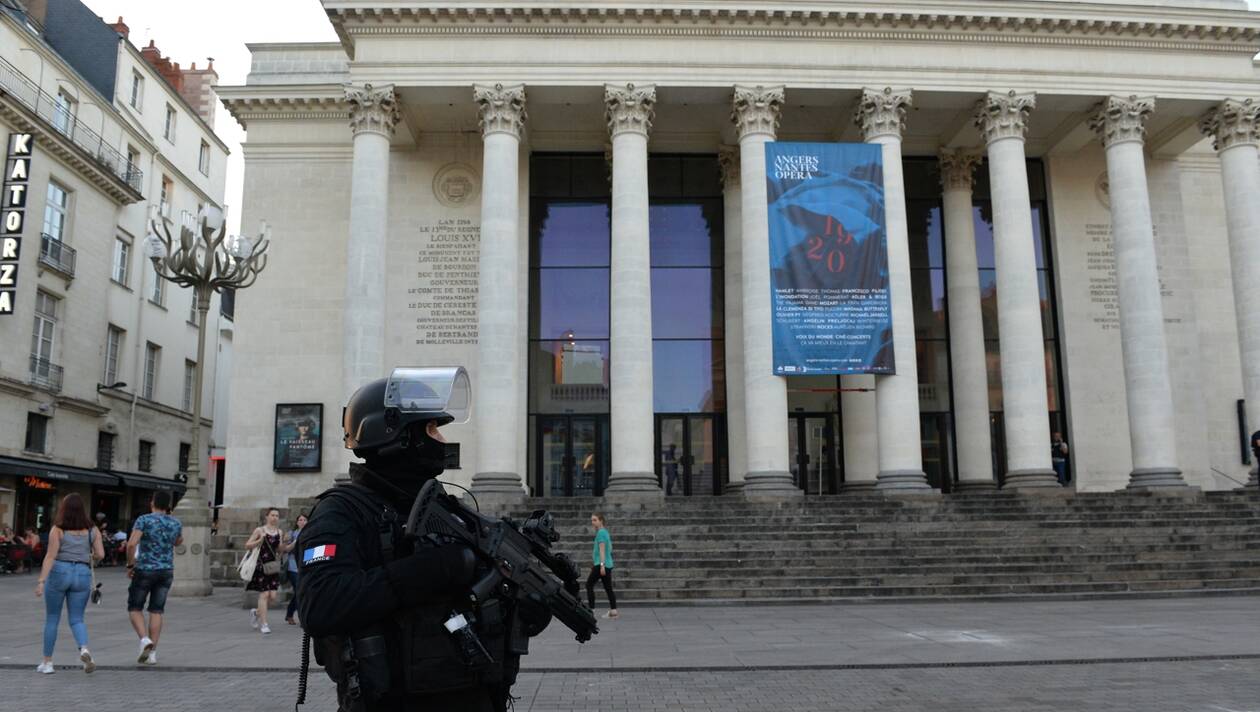 Nantes : intervention du RAID à l’opéra Graslin après une menace d’attentat, les spectateurs fouillés