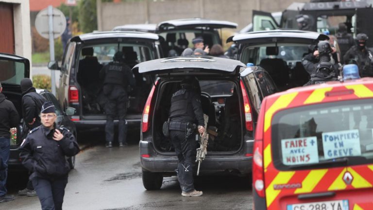 Un homme retranché chez lui à Montigny-en-Gohelle a été interpellé