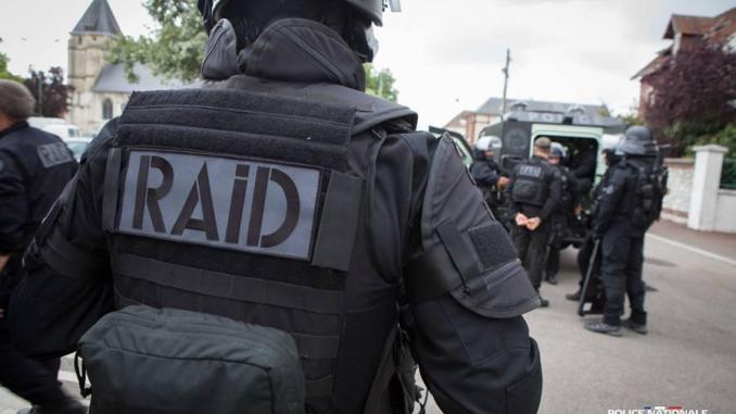 Bourg-en-Bresse : Le RAID interpelle un homme qui avait prévu de s’en prendre aux forces de l’ordre dans une future attaque