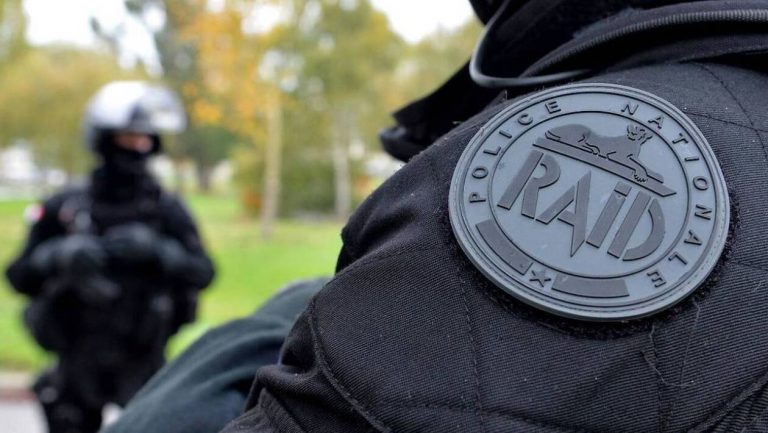 Var. Huit trafiquants présumés interpellés par le RAID dans une villa luxueuse près de Saint-Tropez