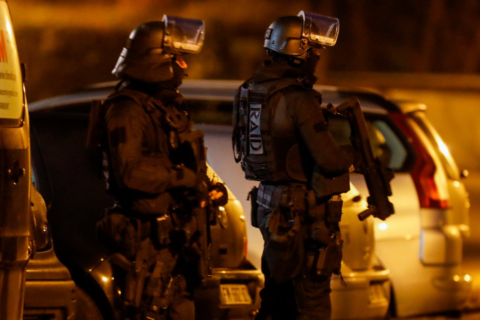 Violences urbaines à la Petite Hollande : une opération du RAID cette nuit, quatre interpellations