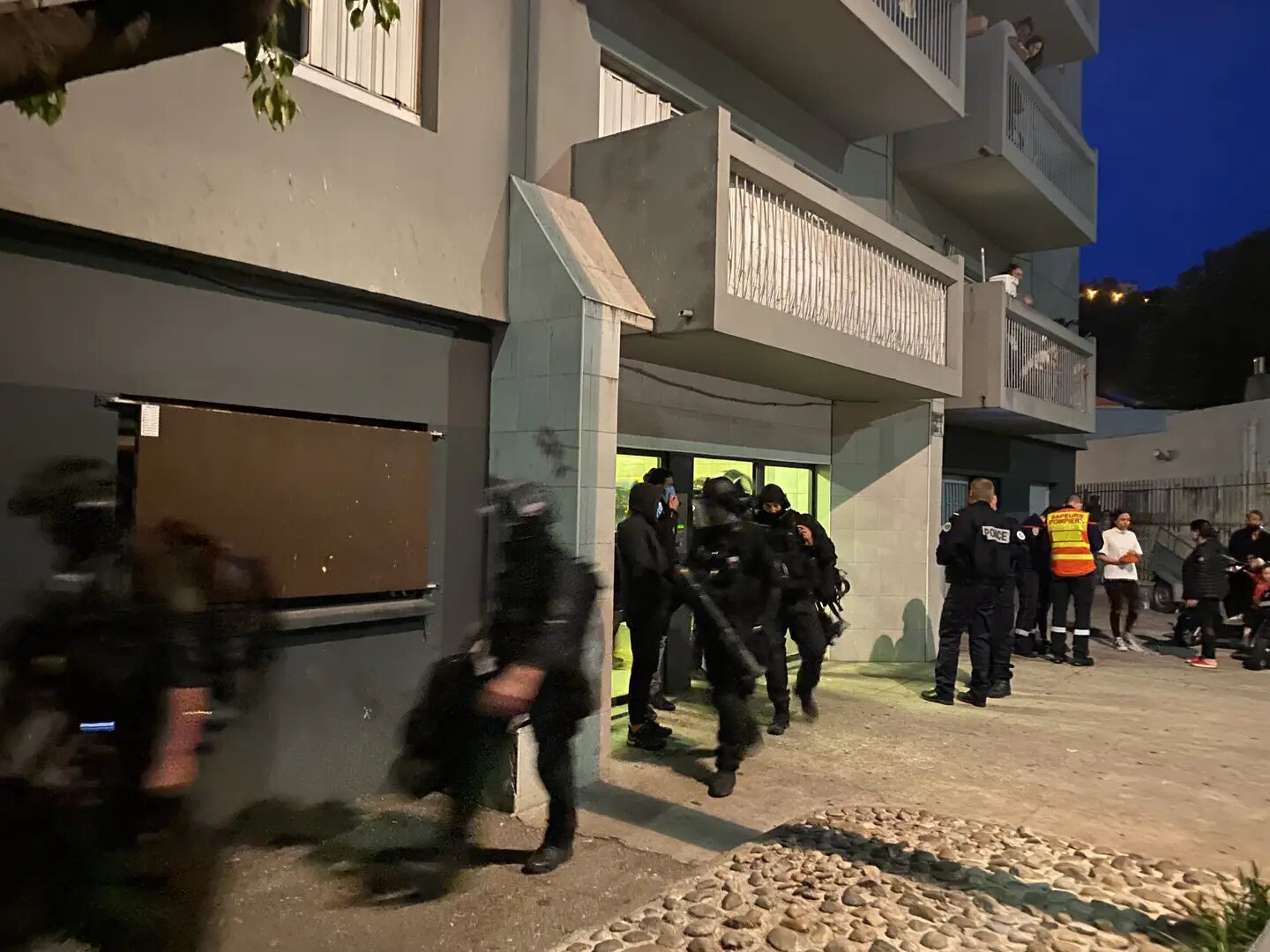 Le RAID intervient pour une femme retranchée à Nice