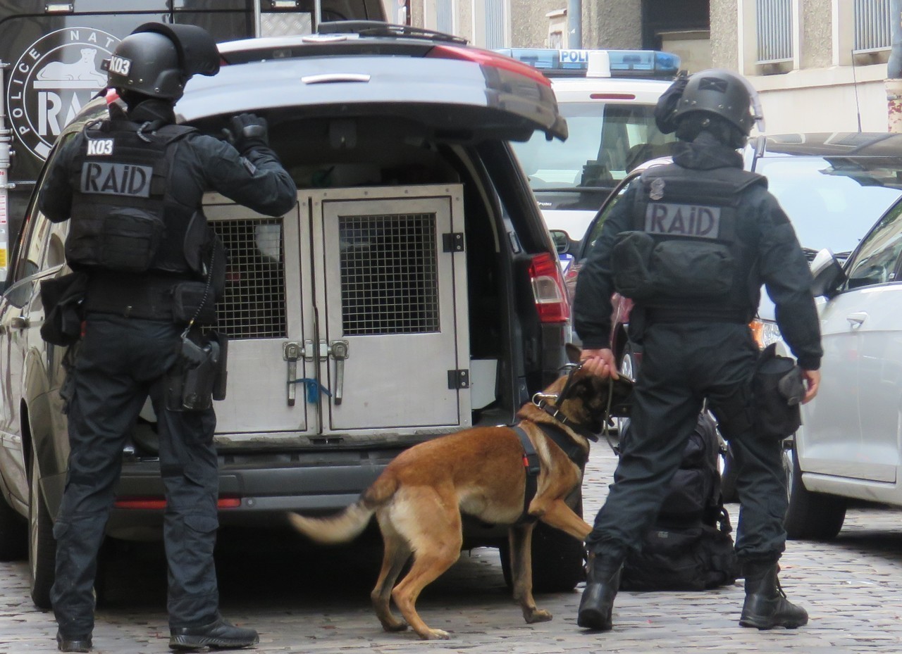 Opération antiterroriste à Clermont-Ferrand : un quadragénaire interpellé par le RAID