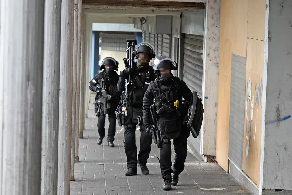 Besançon : le RAID interpelle plusieurs individus soupçonnés d’avoir tenté de foncer sur des policiers