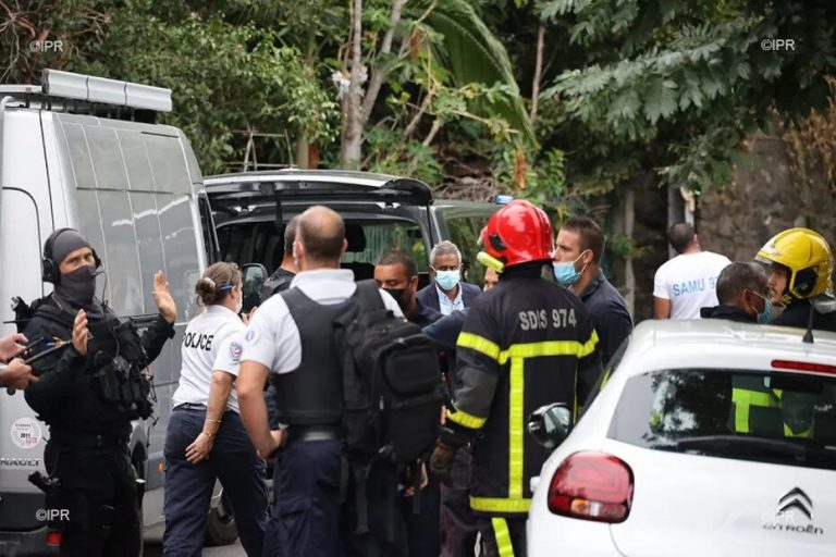 Saint-Denis : le RAID maîtrise un homme armé qui s&rsquo;était retranché chez lui avec ses quatre enfants