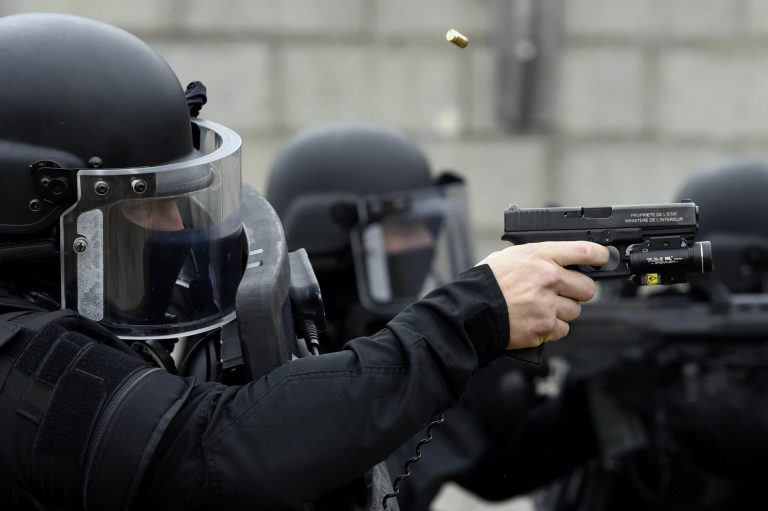 Armement RAID et antennes