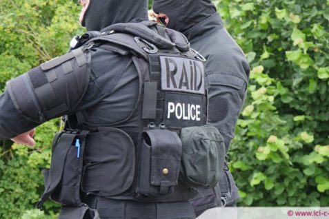 Policiers menacés avec une arme de poing : le RAID intervient à Nancy