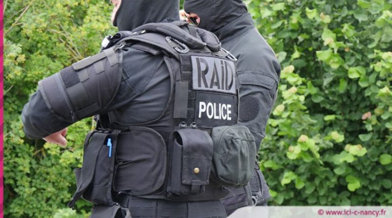 Policiers menacés avec une arme de poing : le RAID intervient à Nancy