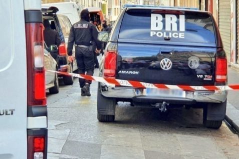 Un contrôle d’huissier à Paris entraîne l’intervention de la BRI, un homme retrouvé mort