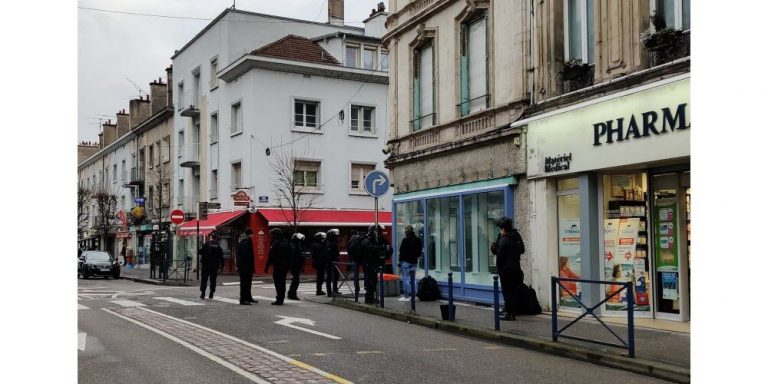 Le RAID en intervention à Verdun pour démanteler un point de deal.