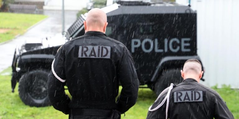 Bordeaux : le RAID intervient dans un conflit entre un homme et son ex-concubine.