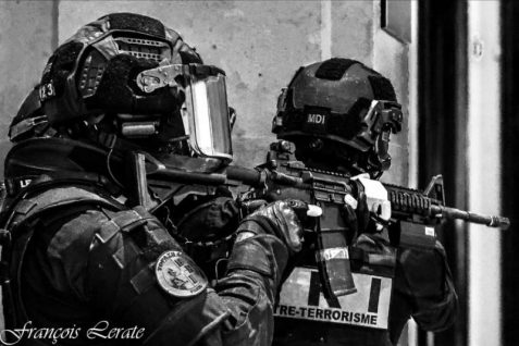 Champigny : Ils préparaient l’enlèvement d’un homme pour le torturer et l’extorquer, six suspects interpellés.