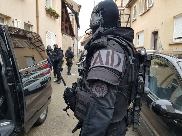 Lorient : Onze interpellations après la tentative de cambriolage d’un transporteur de fonds.