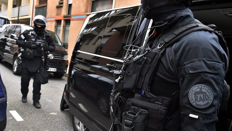 Toulouse. Une usine clandestine de cigarettes démantelée : les trafiquants arrosaient la Ville rose.