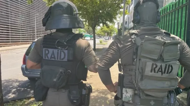 Saint-André : des policiers pris à partie par des jeunes la nuit dernière, le RAID intervient.