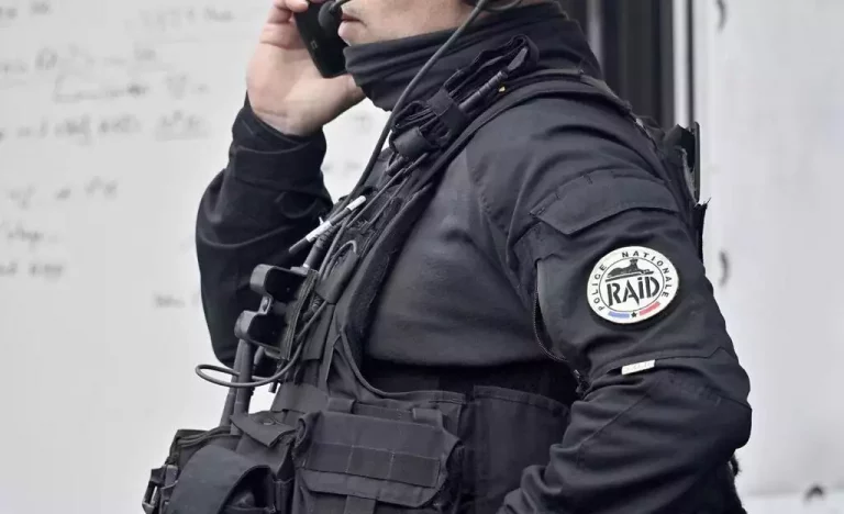 Un homme séquestré par des hommes armés à La Courneuve : le RAID intervient pour le libérer.