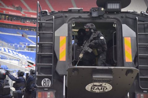 BRI, RAID… un exercice anti-terroriste inédit au Groupama Stadium.