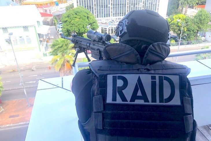 Martinique : Un homme armé neutralisé par le RAID après avoir mis en joue les policiers.