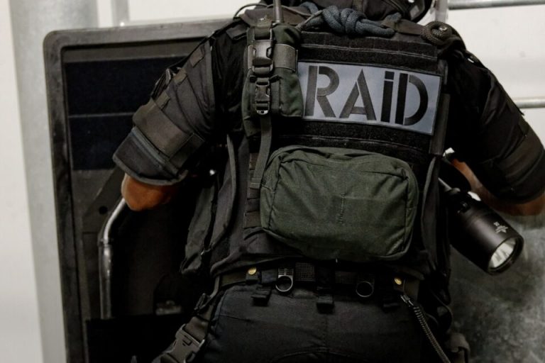 Lyon. Le RAID déployé pour un suspect aux messages menaçants, d&rsquo;inquiétantes découvertes.