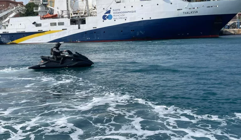 Snipers, démineurs, drones, jet-skis… Comment le RAID a concilié discrétion et omniprésence durant le Sommet de l&rsquo;océan Unoc à Nice.