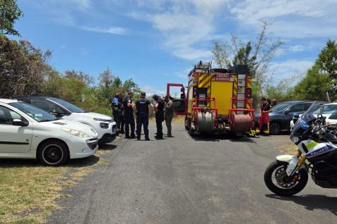 Saint-Pierre : le RAID intervient à Bois d’Olives pour un homme retranché chez lui.