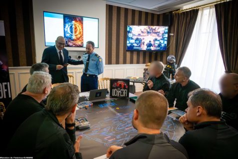 À Beauvau, le wargame UCHROFI réunit les chefs du GIGN, du RAID et de la BRI-PP.