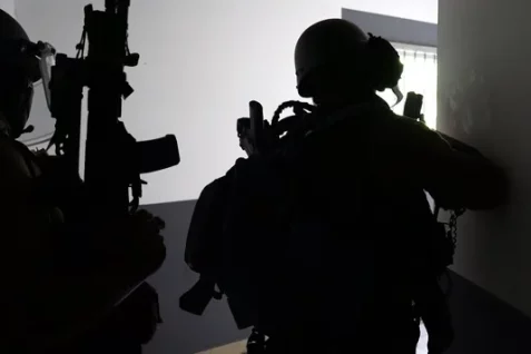 RAID : immersion au coeur de l&rsquo;élite de la Police.