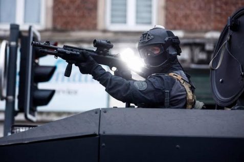 «On sait qu&rsquo;il y a des armes » : au cœur du démantèlement d&rsquo;un réseau de narcotrafiquants.