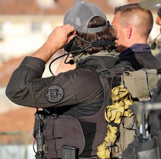 Le RAID envoyé d&rsquo;urgence dans ce quartier de Lyon, une école maternelle évacuée : ce qu&rsquo;il s&rsquo;est passé.